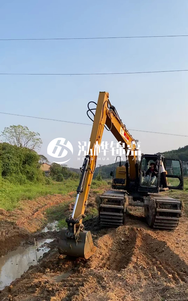 棗莊河道清淤專業(yè)施工-水挖機(jī)清淤能清理多深的淤泥？
