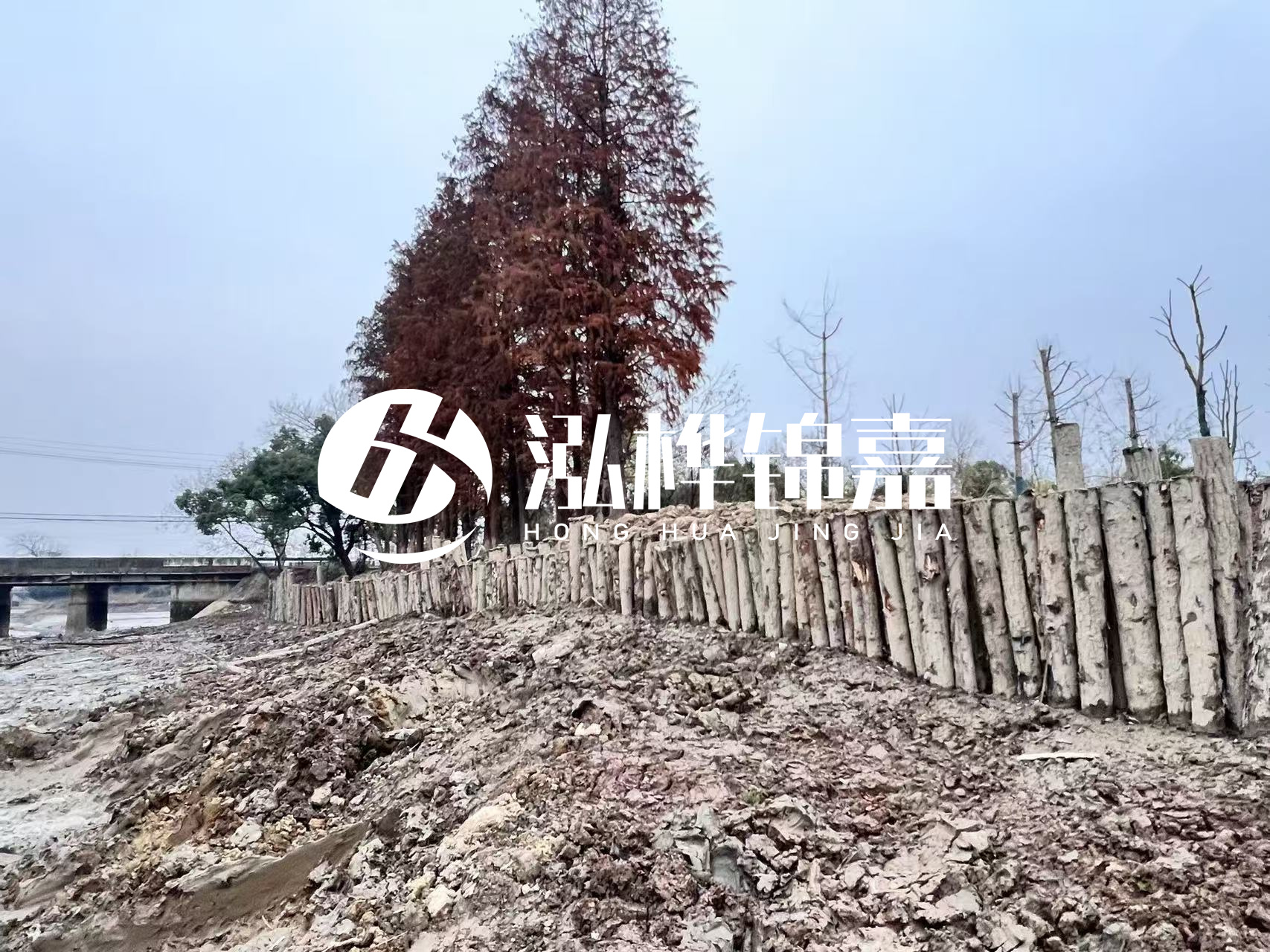 平?jīng)鐾跈C打木樁專業(yè)施工-松木樁工程量怎么計算的？