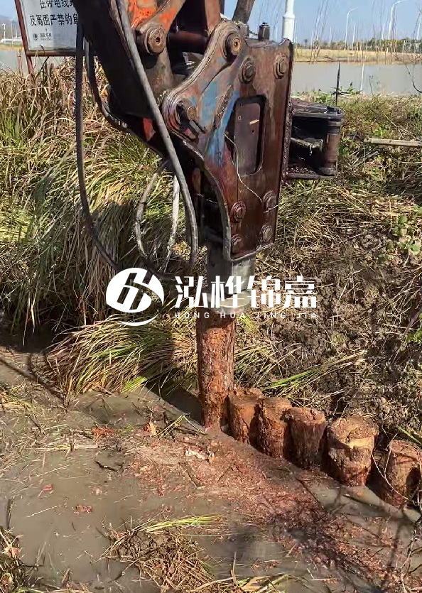 松木樁施工雙排支護(hù)樁和單排支護(hù)樁的區(qū)別？什么時(shí)候采用雙排？